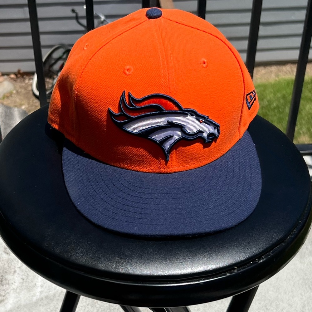 Denver Broncos Fitted Cap
